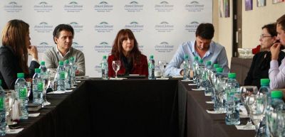 Representantes geselinos en la jornada de salud y nocturnidad