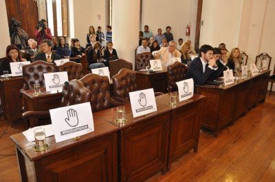 Defensor de Adultos Mayores: no hubo acuerdo en el Concejo Deliberante y se declar� desierta la convocatoria 