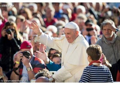 Papa: No ser insensibles ante las exigencias de los dem�s