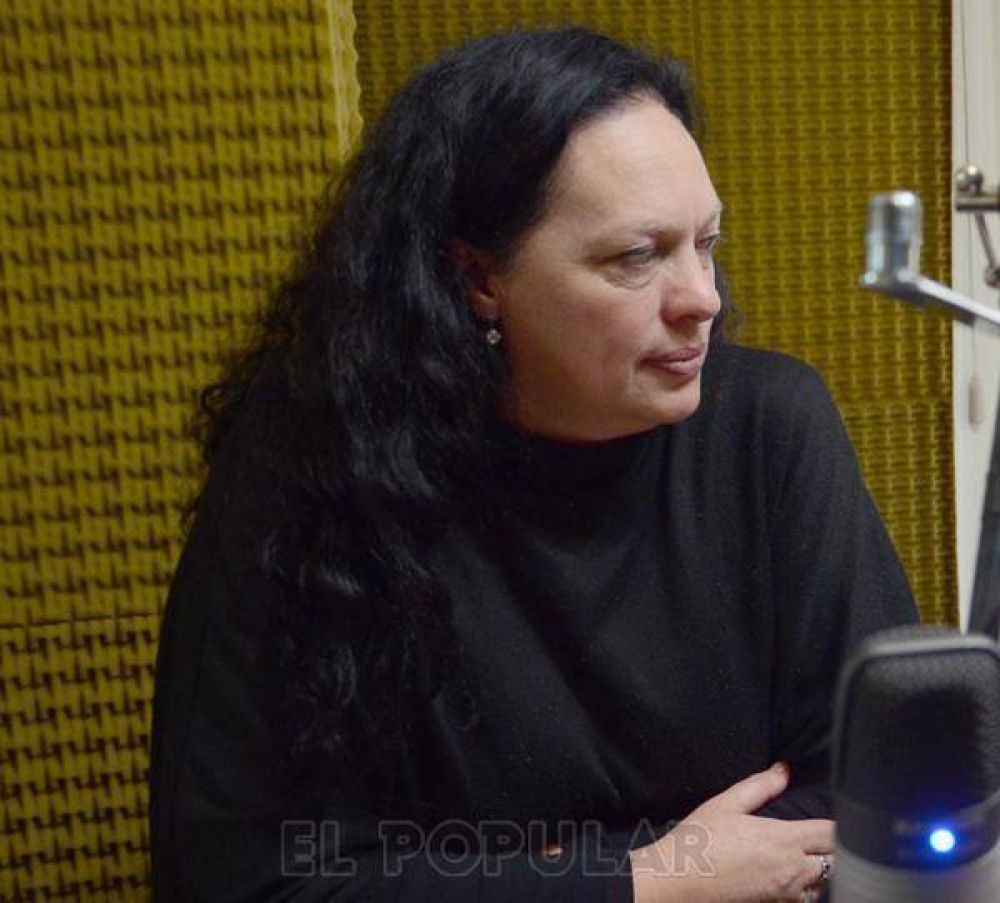 Andrea Hess dej� su cargo en Cultura municipal