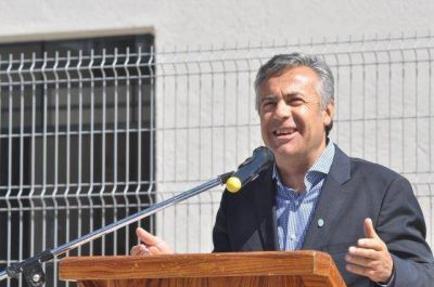 Cornejo asegur� que el gobierno analiza 