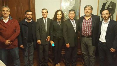 Casas intensifica gestiones para que la naci�n reconozca la devoluci�n del punto de coparticipaci�n