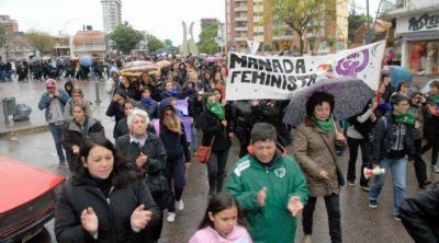 Cientos de mujeres juninenses marcharon contra los femicidios y la violencia de g�nero