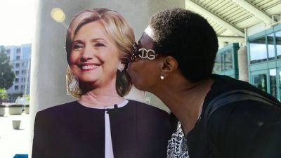 Un nuevo sondeo le da nueve puntos de ventaja a Hillary