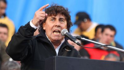 Las dos CTA anunciaron una movilizaci�n sin paro de actividades