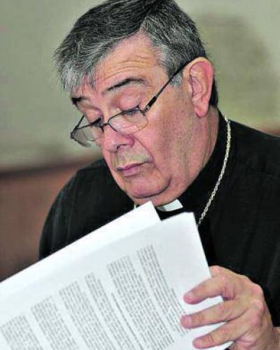 Zecca omite identificar a los corruptos e invita al di�logo