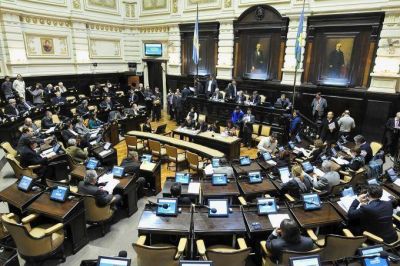 La ley Emergencia para los Clubes de barrio obtuvo media sanci�n en Senadores