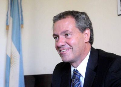 Marcelo Artime insta a fortalecer la identidad vecinal de AM