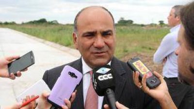 Manzur asegura que no se quitar� el servicio adicional a la Polic�a