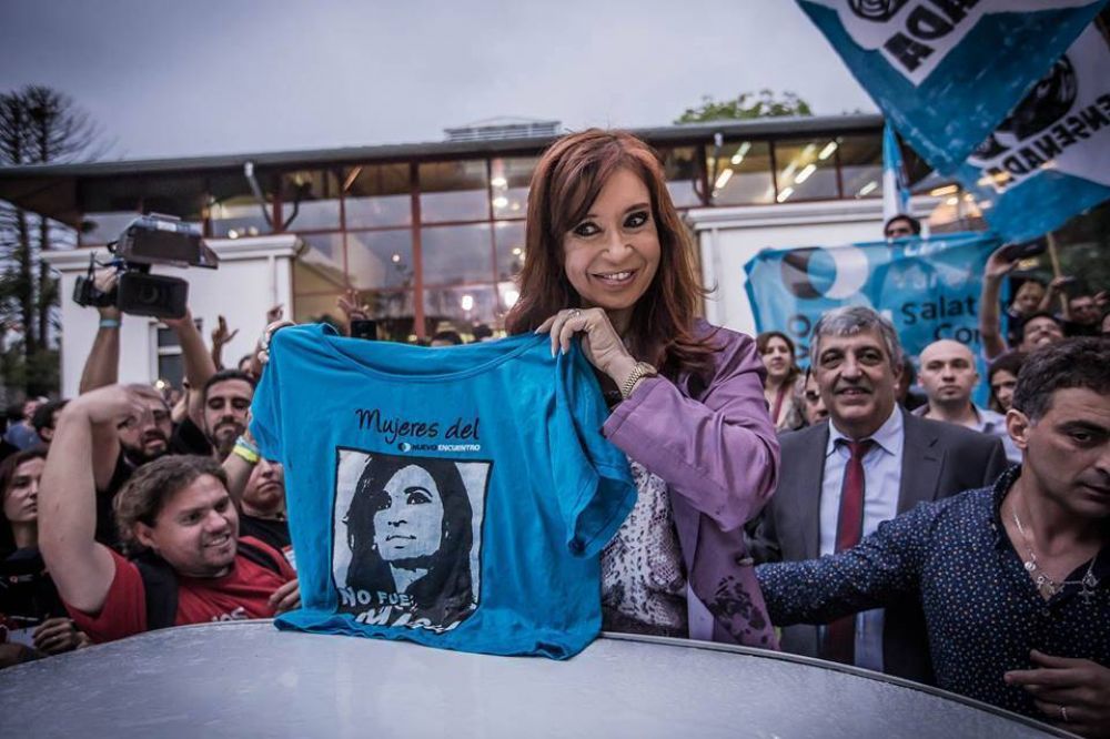 Cristina Kirchner sostuvo que el Gobierno altera indicadores del Indec