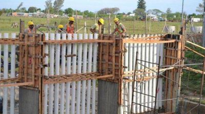 El gobierno avanza en obras para protecci�n ante las inundaciones