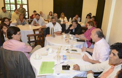 Directores de hospitales del sur planificaron acciones