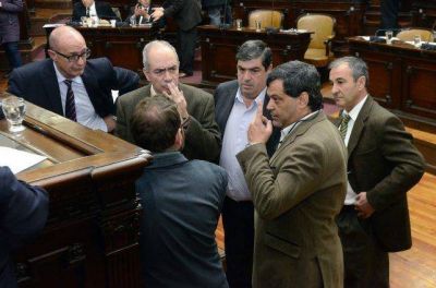 Este mi�rcoles tratar�n las leyes de Aval�o e Impositiva