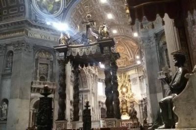 Vaticano: Restauraci�n del gran Crucifijo de madera del siglo XIV