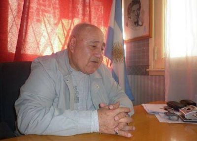 Arcuri le pide a Katopodis un bono de fin de a�o de $3.000