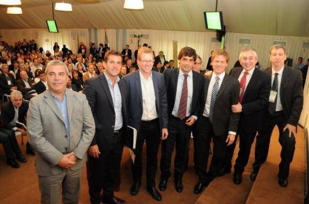 Hern�n Lacunza: �Pasamos de la emergencia a la previsibilidad�