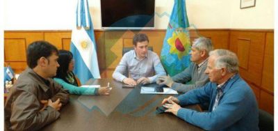 25 de Mayo: Ralinqueo recibi� funcionarios bonaerenses y busca mejorar el Parque Industrial