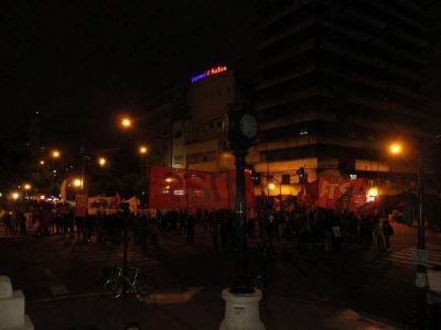 A los palos contra los choferes: �Nos sentamos en el lugar y empezaron a reprimir directamente�