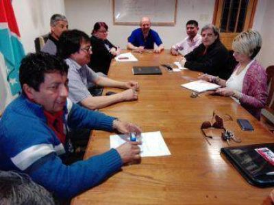 Encuentro en ATE para avanzar en la puesta en marcha de un mercado central para R�o Grande