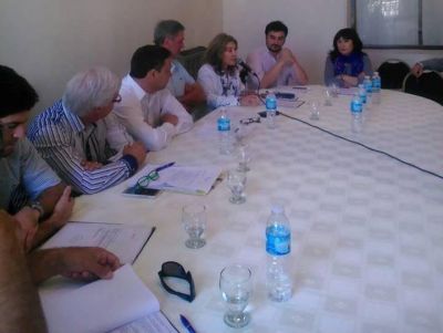 Lord�n: Municipios, Provincia y Poder Legislativo trabajaremos en conjunto por la salud