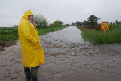 Por las inundaciones, el gobernador pidi� la emergencia a Naci�n
