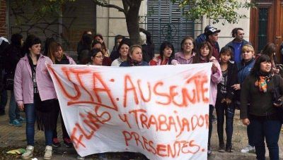 Los choferes de la l�nea Este levantaron el bloqueo pero el servicio sigue paralizado