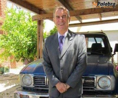 La nueva comisi�n de la UCR anuncia la visita del diputado Ricardo Alfons�n para el 31 de octubre