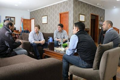 Melella se reuni� con diputados por situaci�n social e industrial