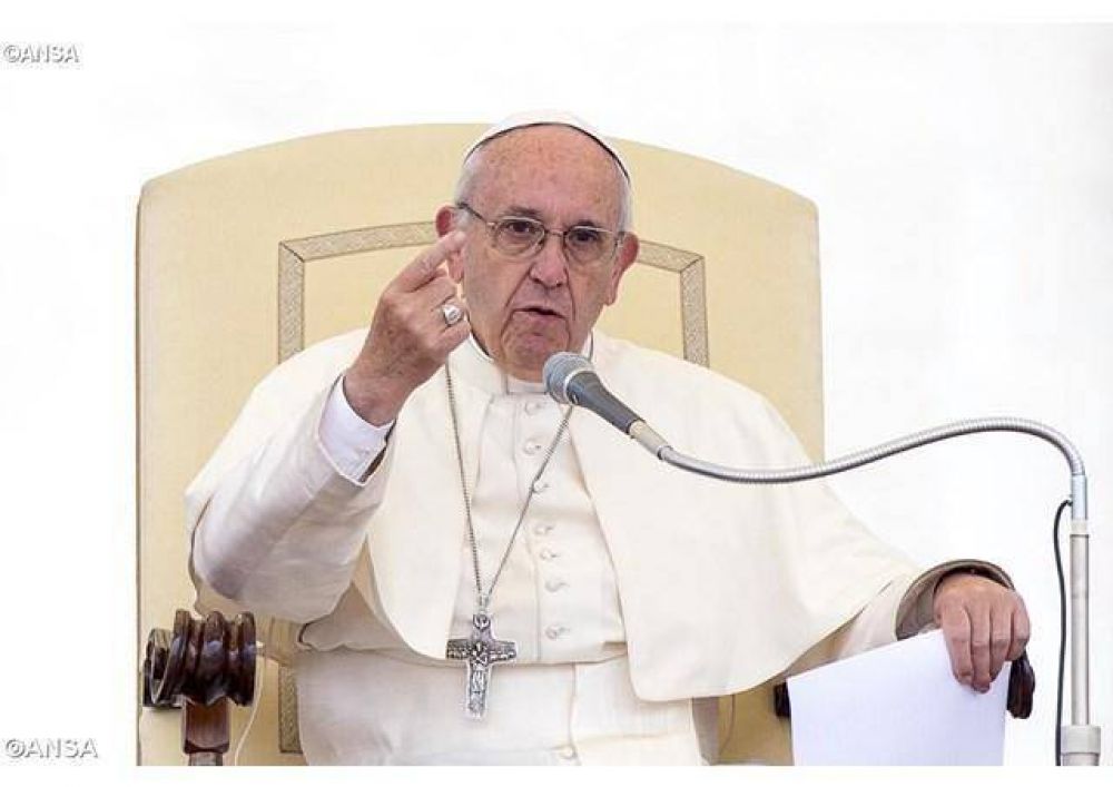 Papa: �La �nica v�a de soluci�n es la de la solidaridad�