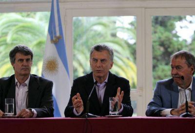 Prat Gay: �La econom�a no funciona si parte de sus residentes esconde sus activos�