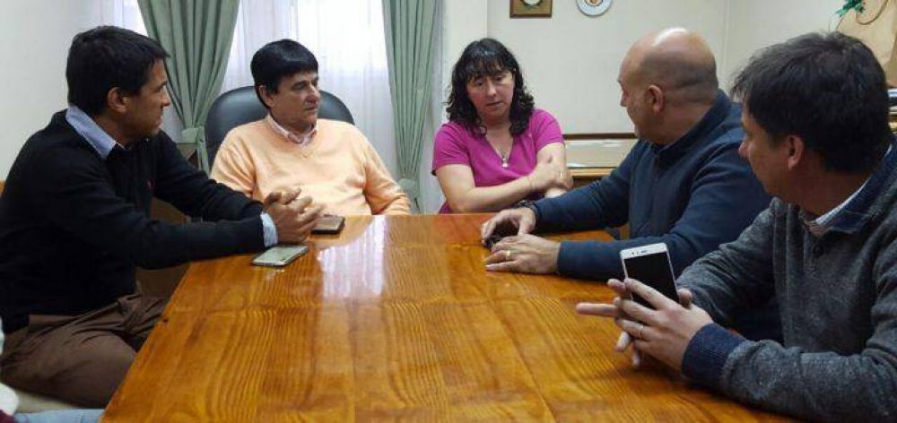 El Subsecretario de Deportes bonaerense visit Saladillo y Roque Prez