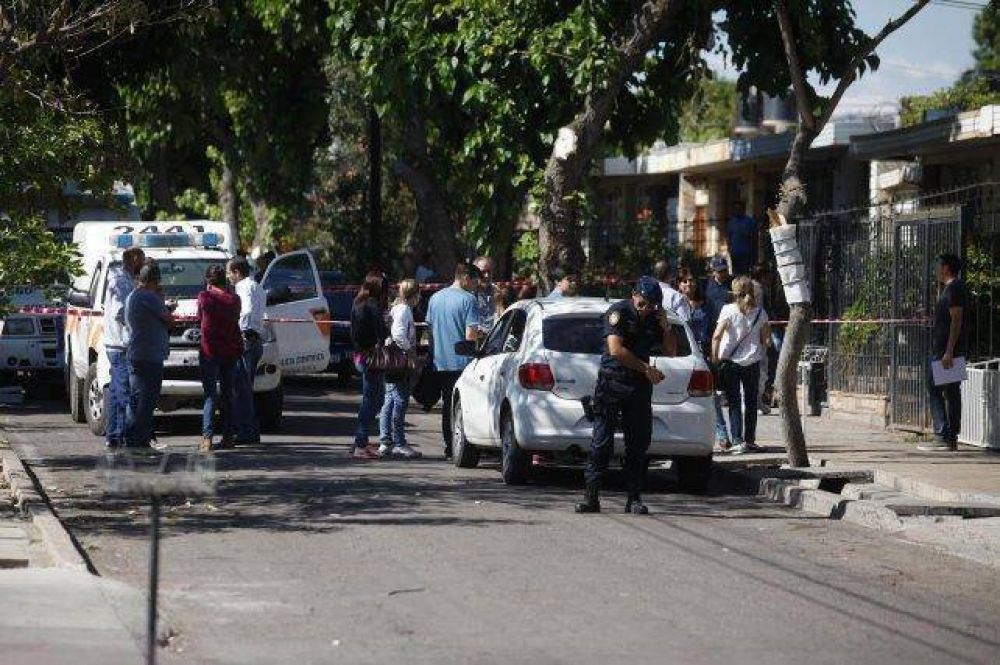 El escalofriante relato de la primera polic�a que lleg� a la casa del triple femicidio
