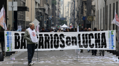 Hoy no atender�n los bancos por un paro en todo el pa�s