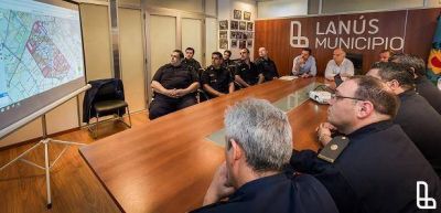 GRINDETTI PRESENT� NUEVA TECNOLOG�A PARA EL CONTROL DEL PATRULLAJE POLICIAL EN LAN�S