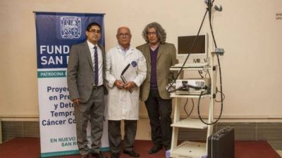 Donan al San Roque equipo para detectar c�ncer de colon