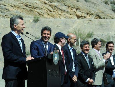 Macri minimiz� la marcha y la posible renuncia de Bara�ao por el ajuste en Ciencia