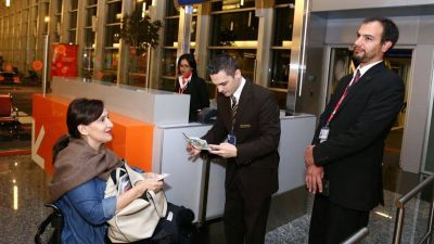Gabriela Michetti inici� una gira por Medio Oriente en b�squeda de inversiones