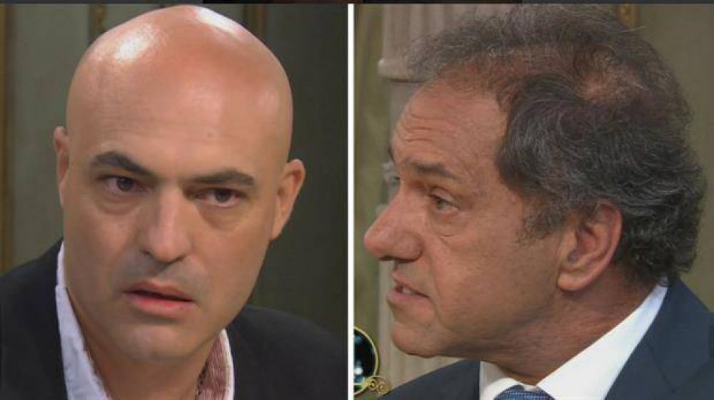 El padre del chico que mat� a un ladr�n cruz� a Daniel Scioli