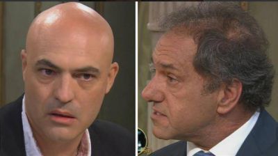 El padre del chico que mat� a un ladr�n cruz� a Daniel Scioli