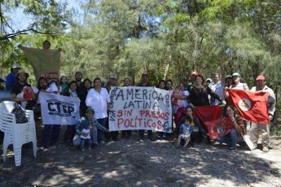 Dirigentes campesinos de Am�rica latina visitaron a Milagro Sala y exigieron su liberaci�n