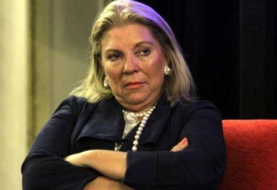 Elisa Carri� pidi� tratar a Alejandra Gils Carb� 