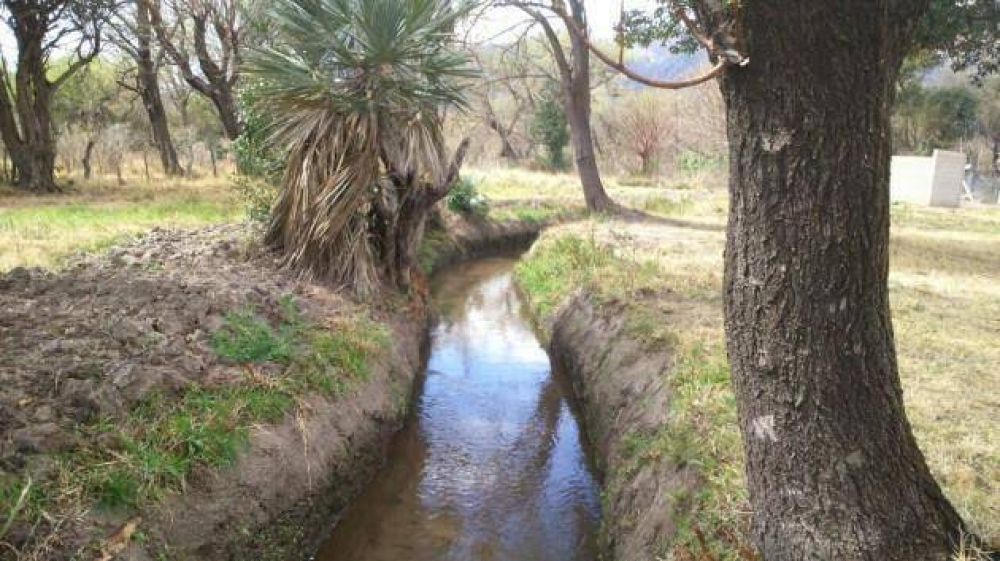 Limpieza y mantenimiento del sistema de canales