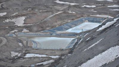 Barrick quiere construir otro valle de lixiviaci�n en Veladero