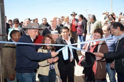 EL GOBERNADOR VISIT� RINCONADA