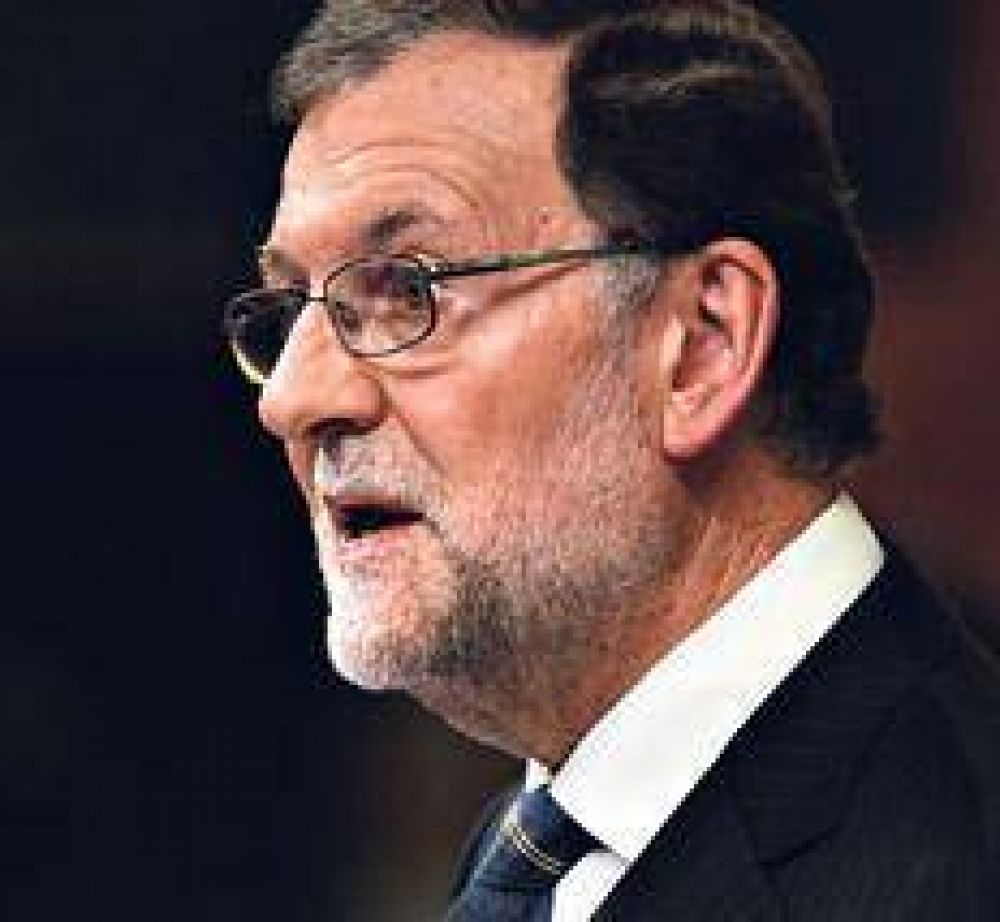 Rajoy jura y el PSOE paga la factura