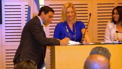 Leiva: �Antes el Estado era inexistente contra la violencia, hoy se est� haciendo, falta m�s�