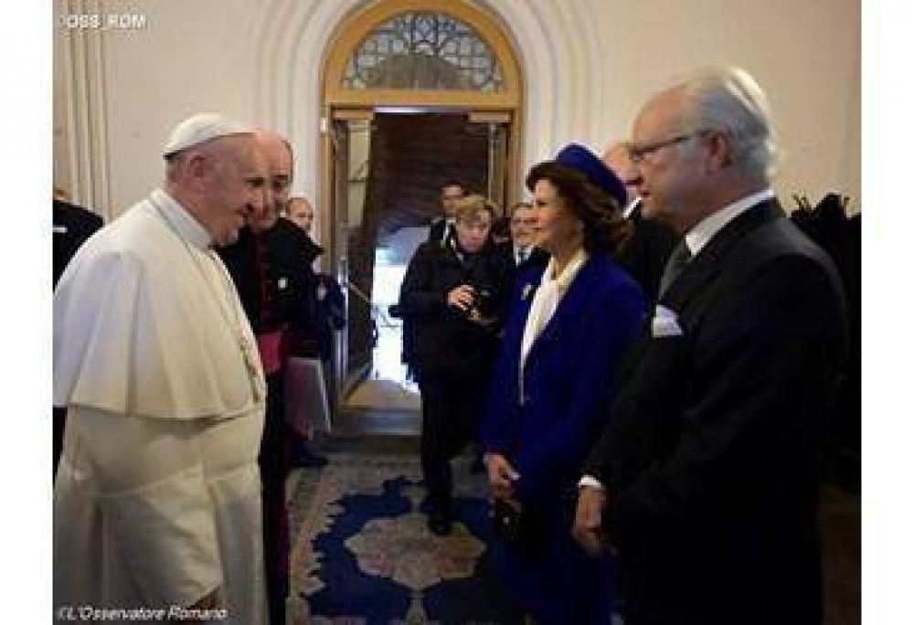 El Papa visita a los reyes de Suecia en el Palacio Real de Lund
