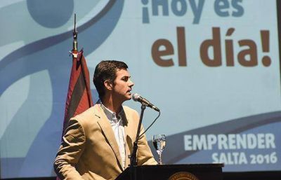 Emprender Salta 2016: Juan Manuel Urtubey asegur� que los j�venes �son los protagonistas de la transformaci�n�