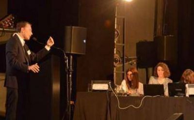 Gray: �Quieren que la gente subsidie a las empresas�