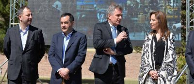 Millonaria inversi�n en energ�a renovable: fue presentado el parque e�lico que se instalar� en Bah�a Blanca
